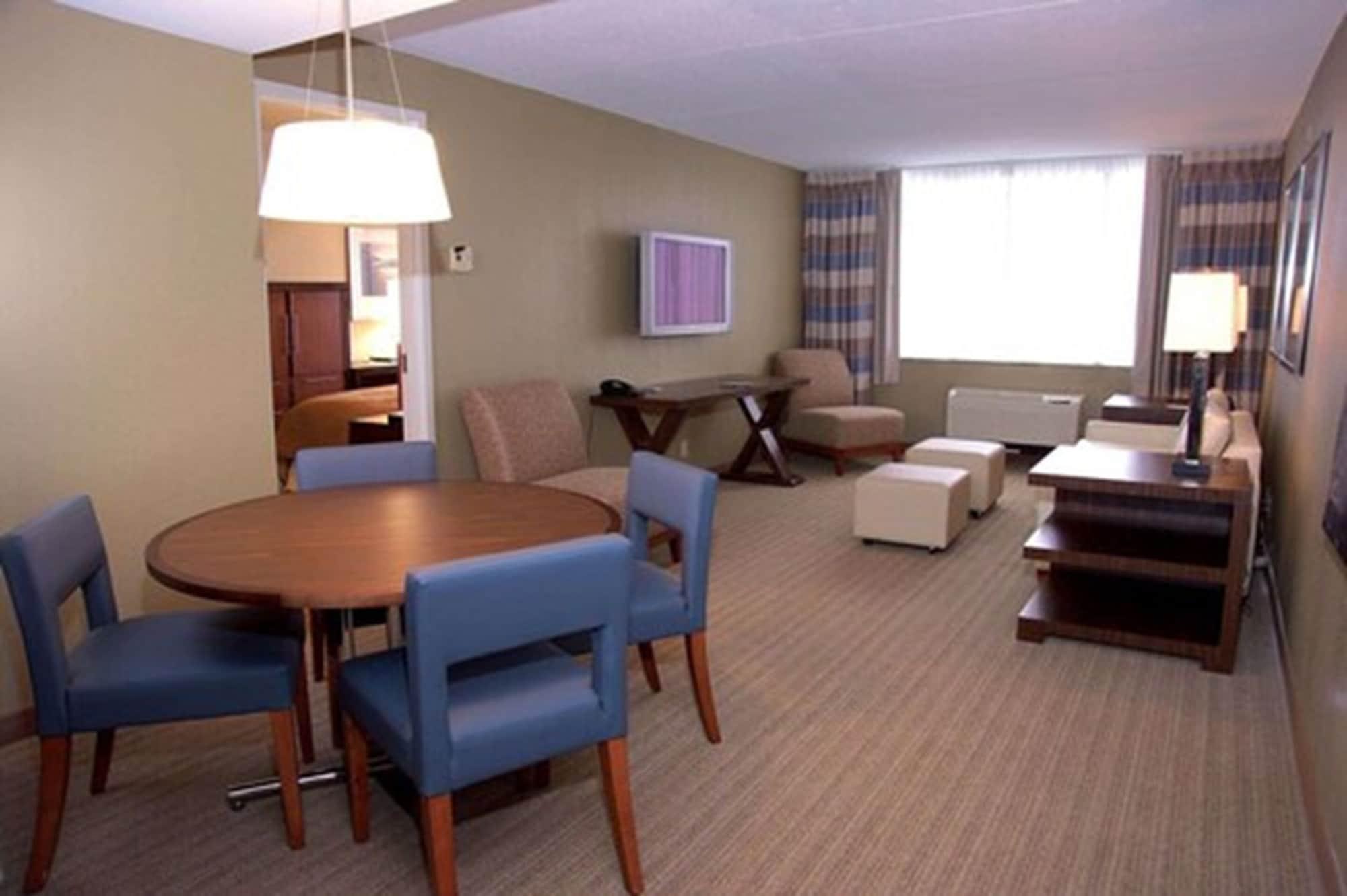 Hotel Doubletree By Hilton St. Louis At Westport Maryland Heights Pokoj fotografie